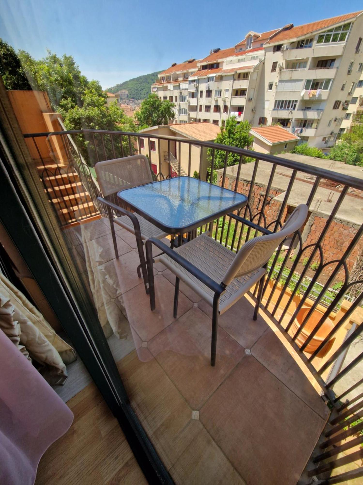Guest House Damjana Будва Екстериор снимка