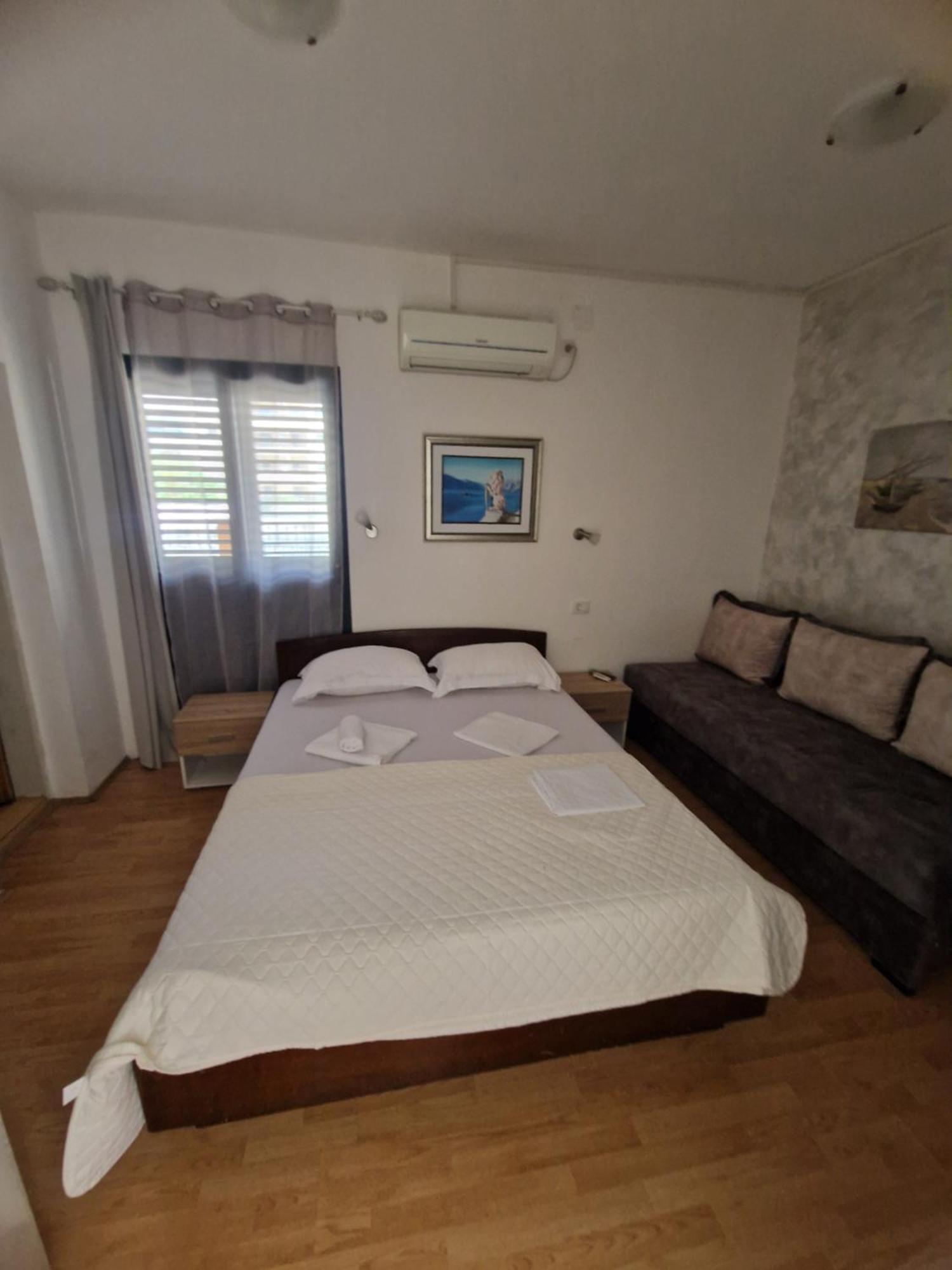 Guest House Damjana Будва Екстериор снимка