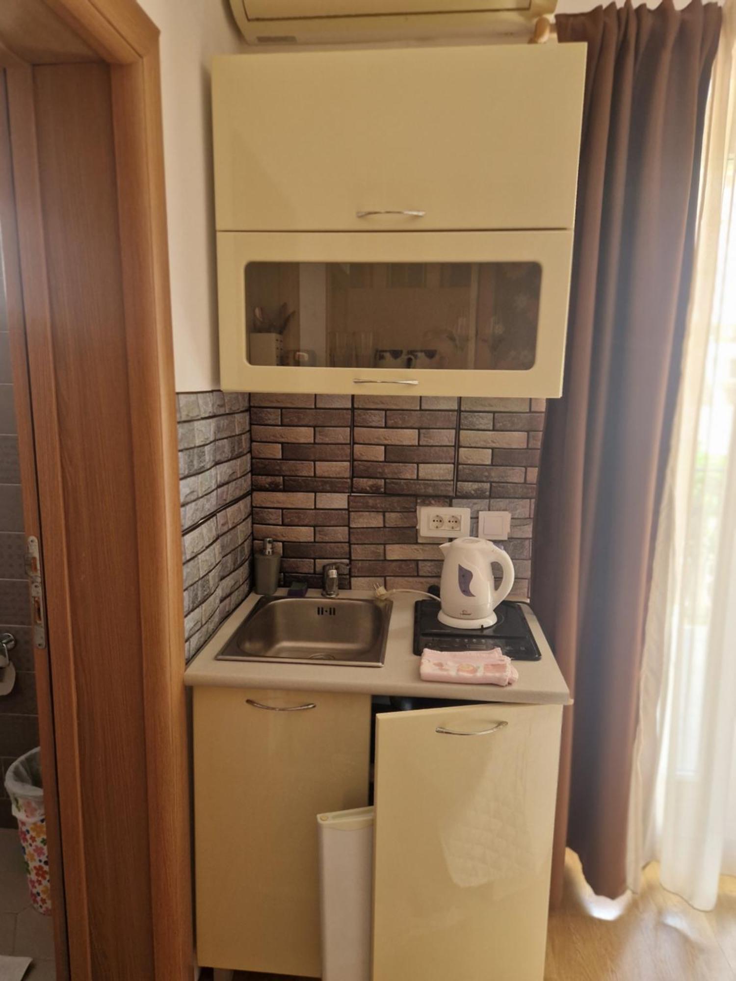 Guest House Damjana Будва Екстериор снимка