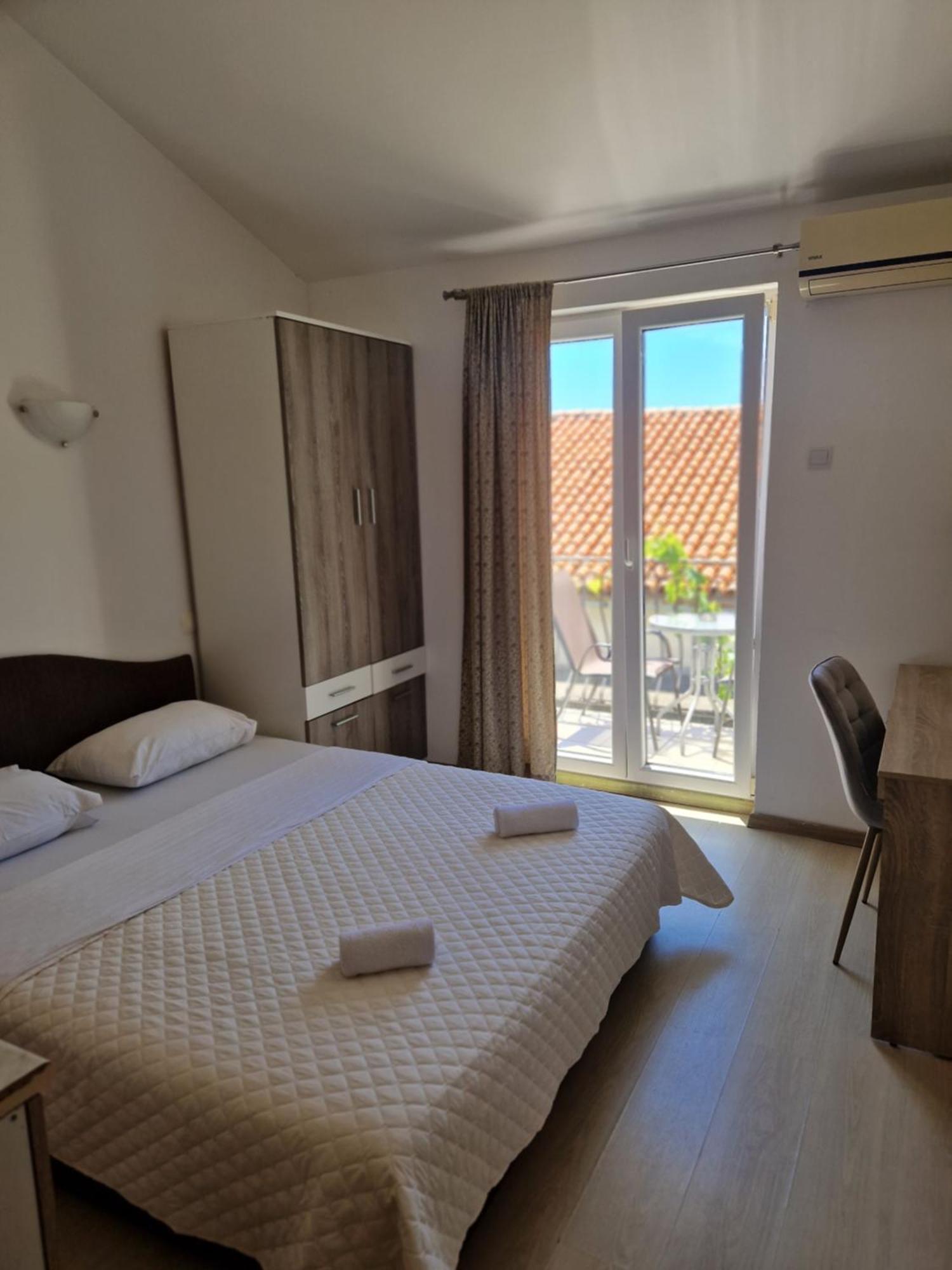 Guest House Damjana Будва Екстериор снимка