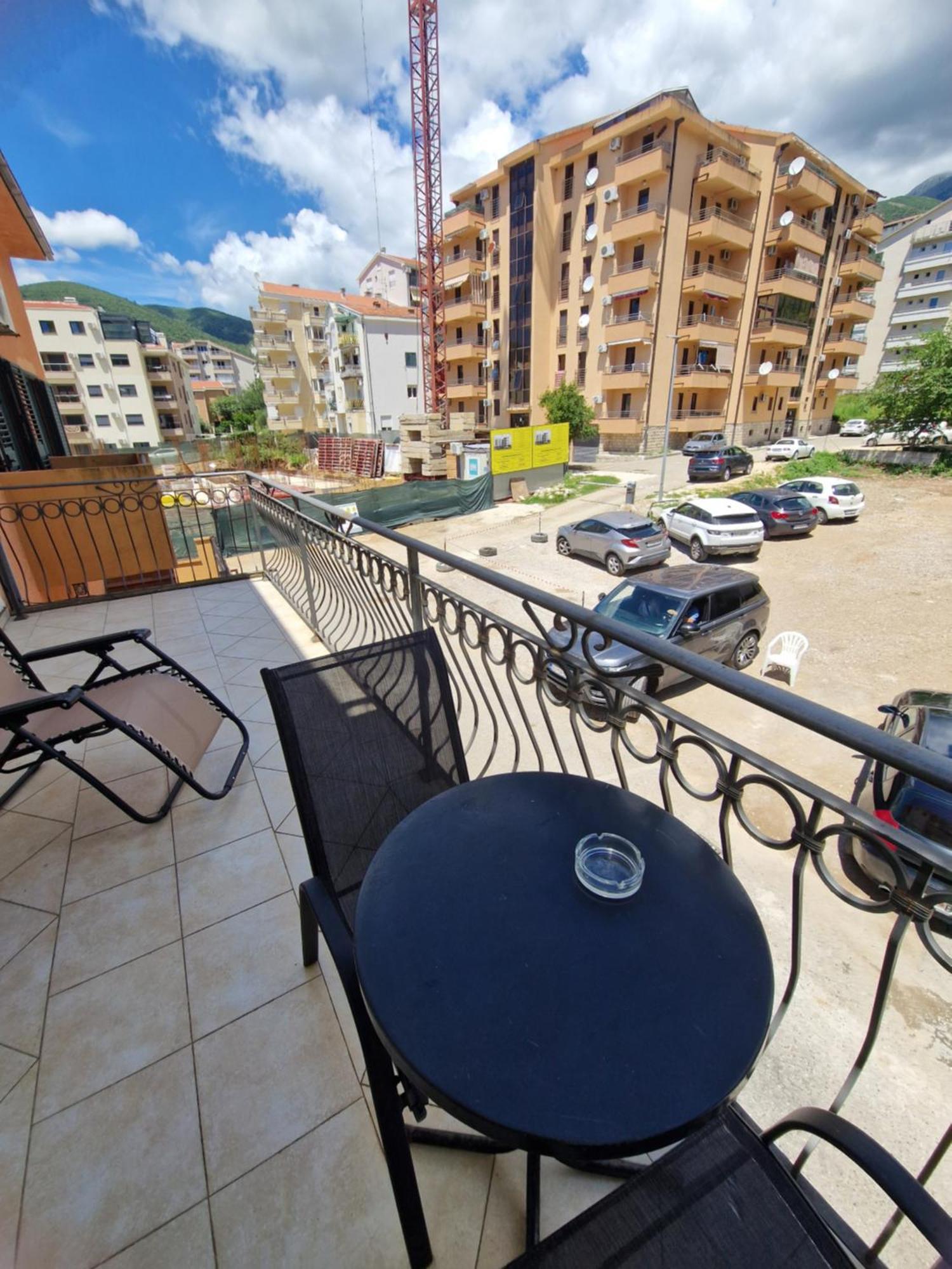 Guest House Damjana Будва Екстериор снимка