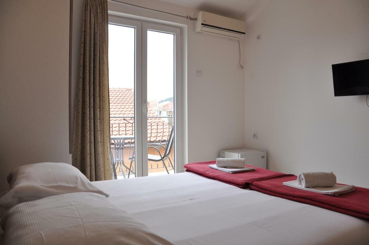 Guest House Damjana Будва Екстериор снимка