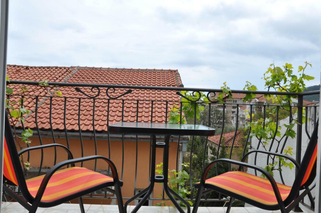 Guest House Damjana Будва Екстериор снимка